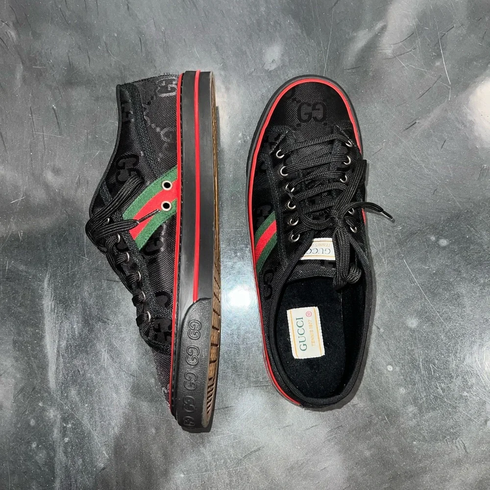Gucci Men's Black Tennis Sneakers - Picture 4 of 11